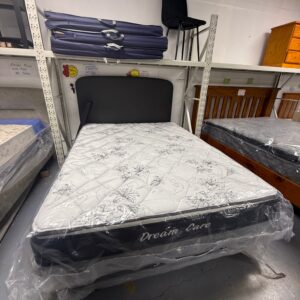 Double Beds & Mattresses